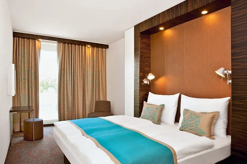 Motel One Muenchen-Westend 3*, ميونيخ